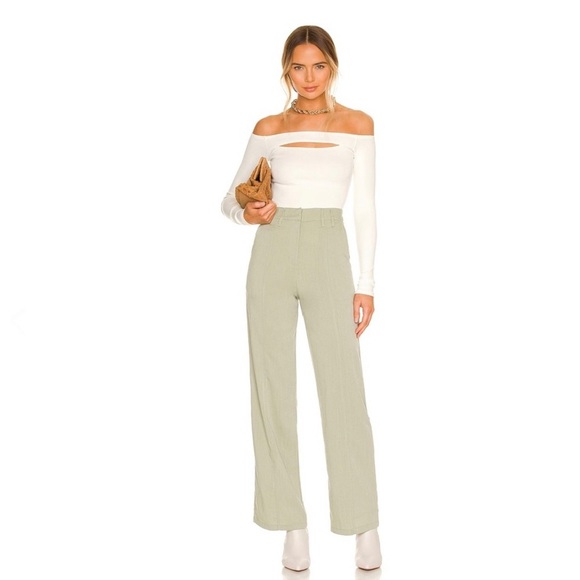 REVOLVE Lovers + Friends Cutout Off the Shoulder Top inIvory Size M